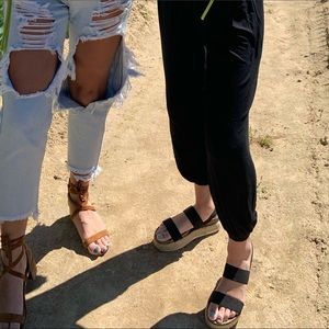 Steve Madden Black Platform Sandals